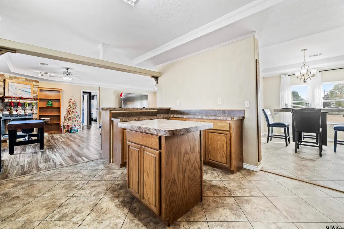 2089 Cottonwood Rd, Gilmer, TX 75645 - #1