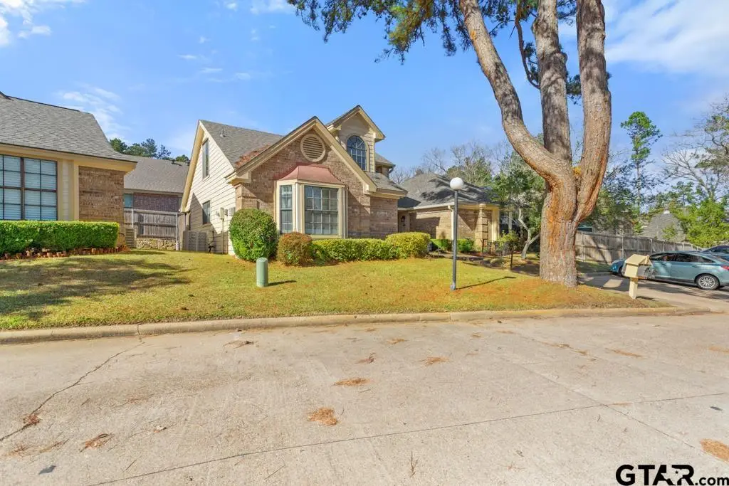 5745 Golden Oaks, Tyler, TX 75703 - Image #1