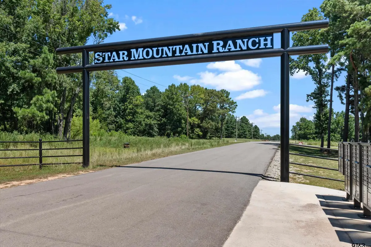 16864 Ridgeline Loop, Winona, TX 75792 - Image #1