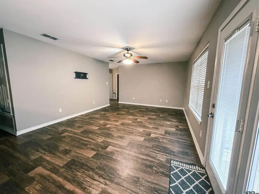 106 Westpark St, Pittsburg, TX 75686 - Image #3