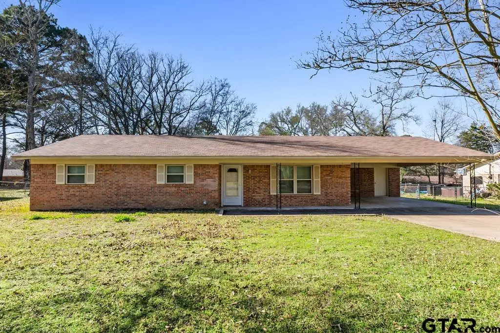 209 Beach, Jacksonville, TX 75766 - #1