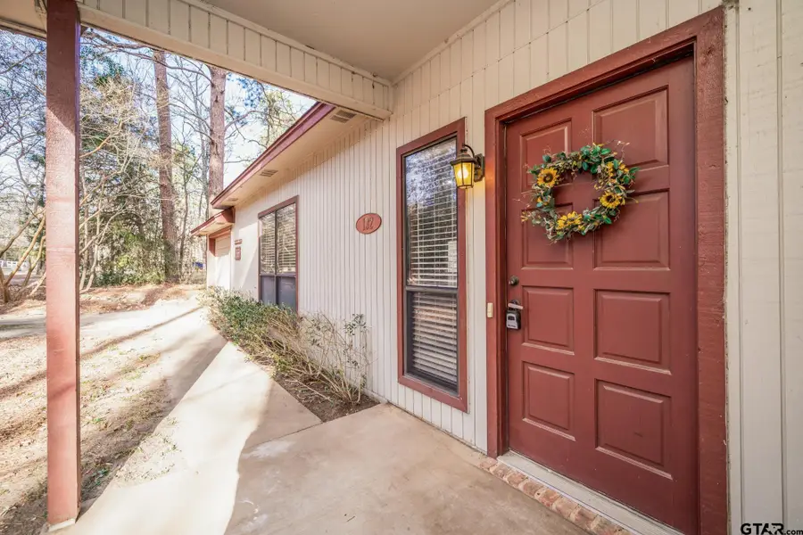 132 Pine Glen Lane, Holly Lake Ranch, TX 75765 - #2