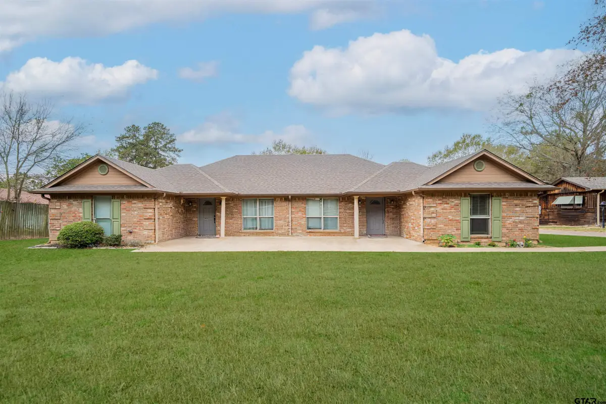 271 Lawrence Rd, Longview, TX 75605 - #1