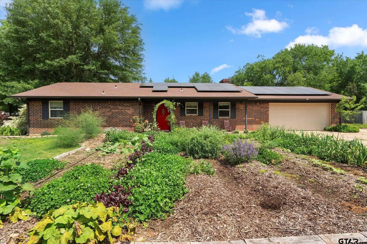 524 Park Lane, Mount Vernon, TX 75457 - #1