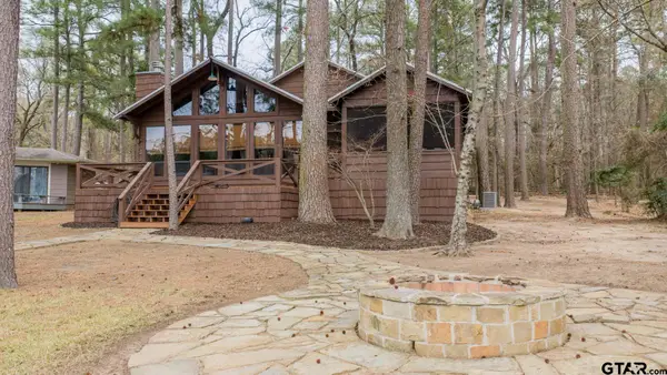 618 Cypress Creek Drive, Mt Vernon, TX 75457