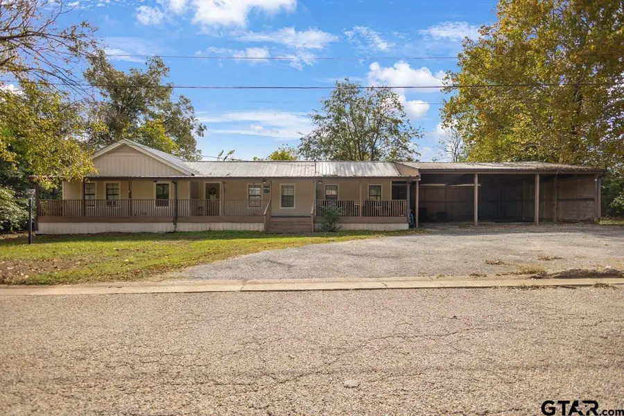 204 W Tarbutton Street, Troup, TX 75789 - Image #2
