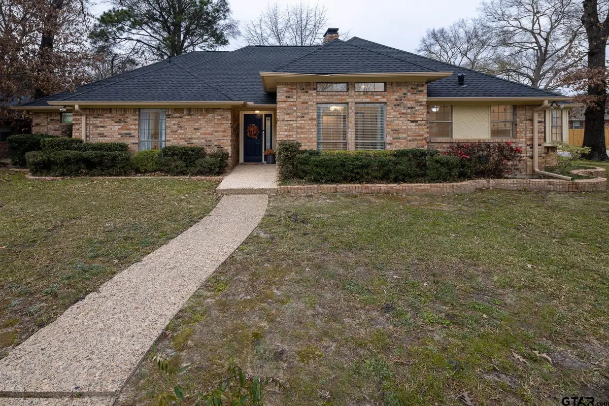 903 Woodland Hills Dr, Tyler, TX 75701 - Image #1