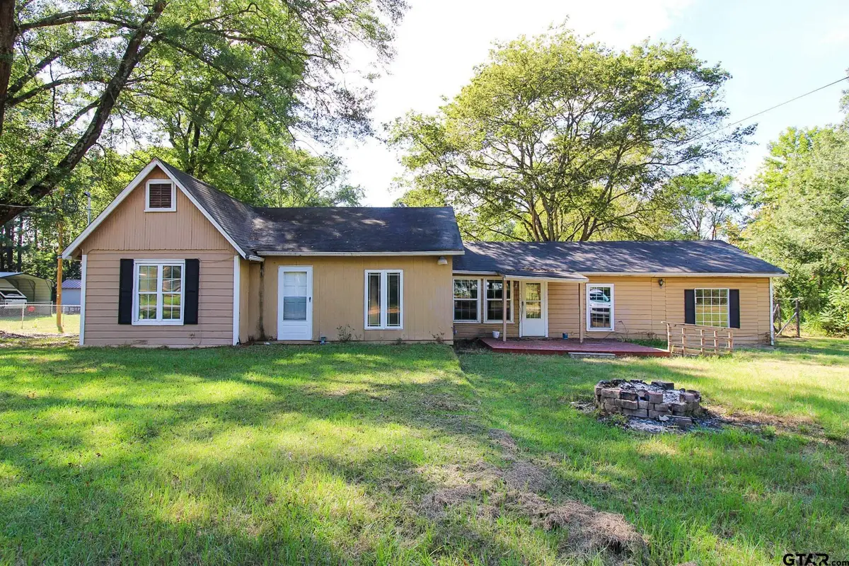 407 Pace St, Naples, TX 75568 - #1