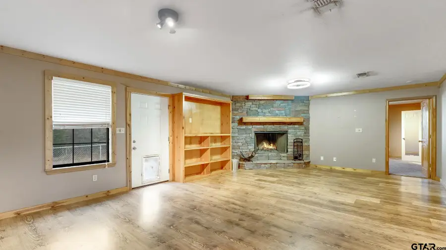 900 Primrose Rd, Gilmer, TX 75644 - Image #3