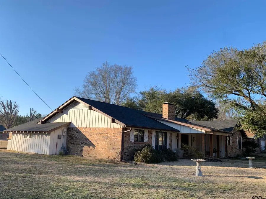 800 Neches, Tyler, TX 75702 - #3