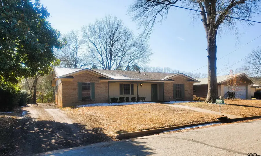 2811 Lisa Lane, Tyler, TX 75701 - #2