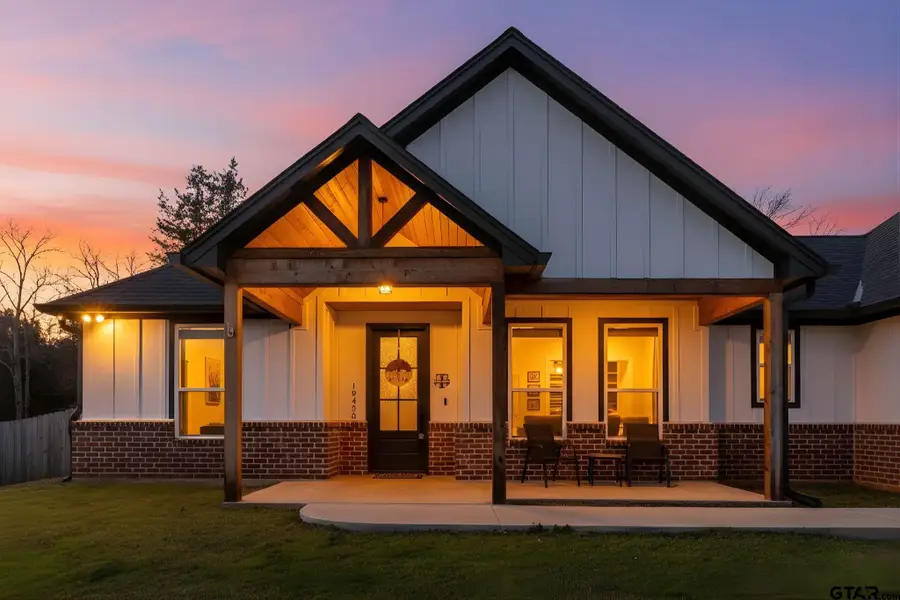 19438 Cedarpark Place, Lindale, TX 75771 - Image #3