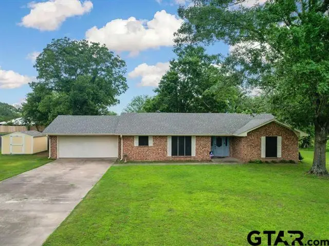 300 Joyner St, Omaha, TX 75571 - Image #1