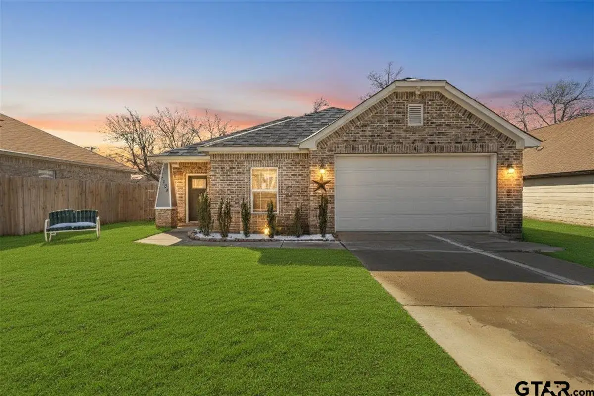 1104 W Park St, Tyler, TX 75702 - #1