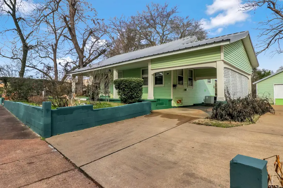 205 E Fourth St, Rusk, TX 75785 - #2