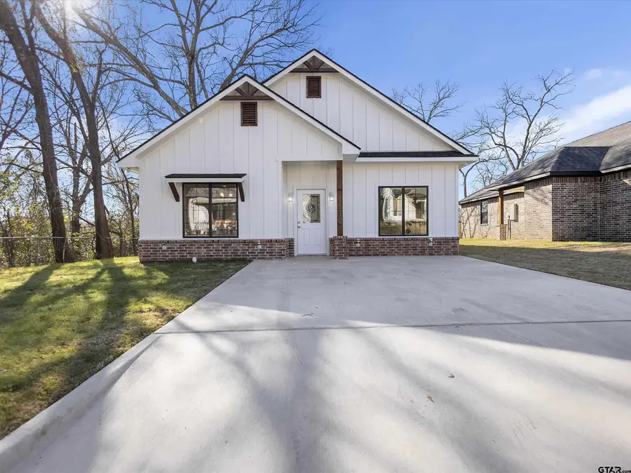 1310 Claude, Tyler, TX 75702 - #2