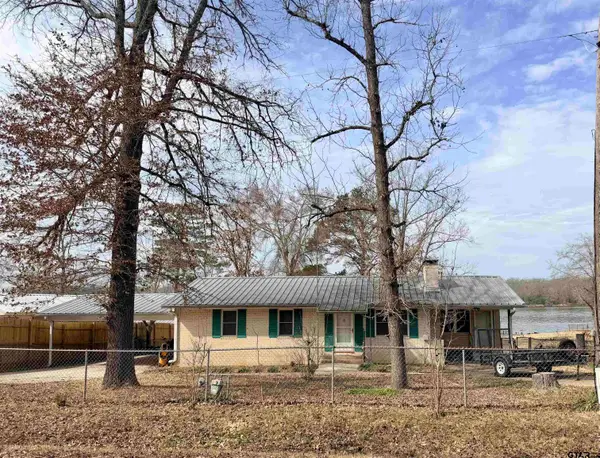220 County Road 184, Carthage, TX 75633