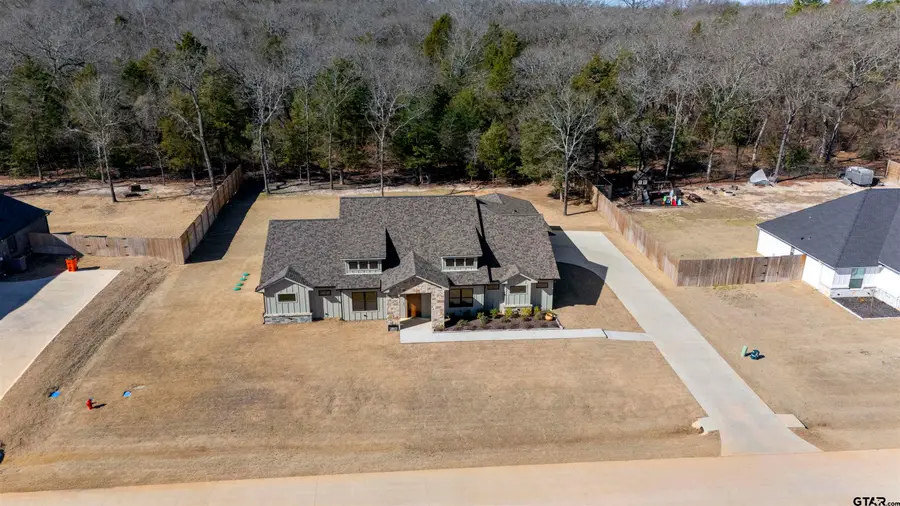 14681 Woodland Creek Dr, Tyler, TX 75706 - Image #3