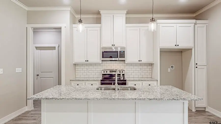 213 S Loveless, Bullard, TX 75757 - #3