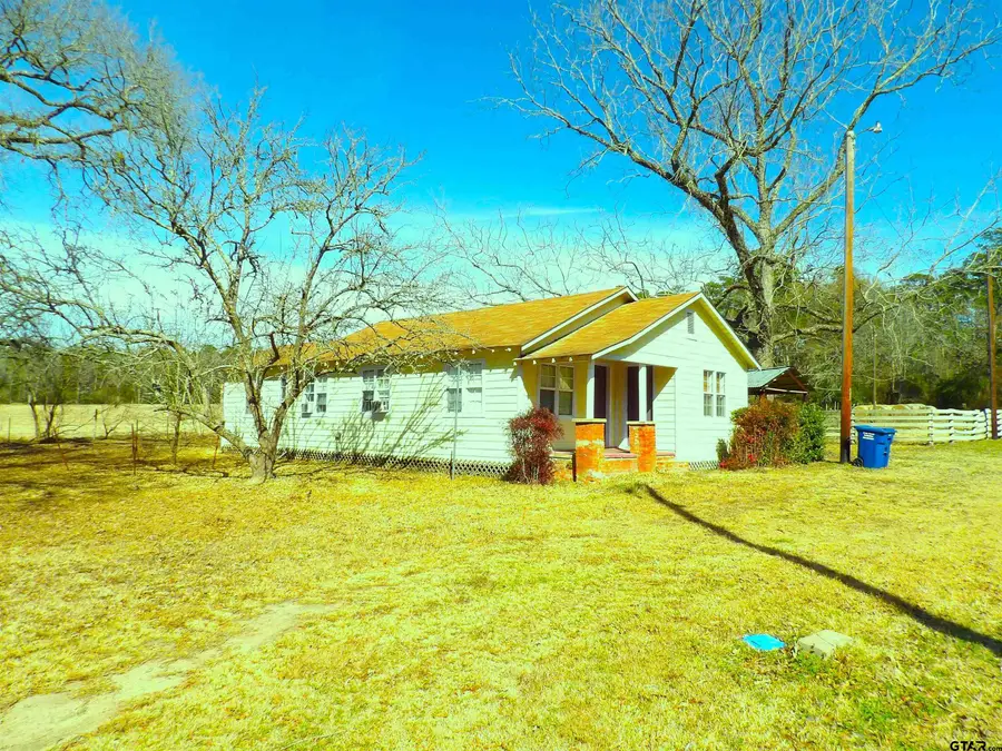 8701 E State Highway 7, Crockett, TX 75835 - #2