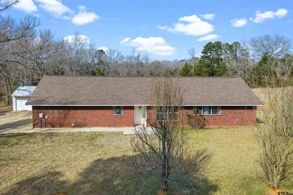 4898 W County Road 4132, Henderson, TX 75652