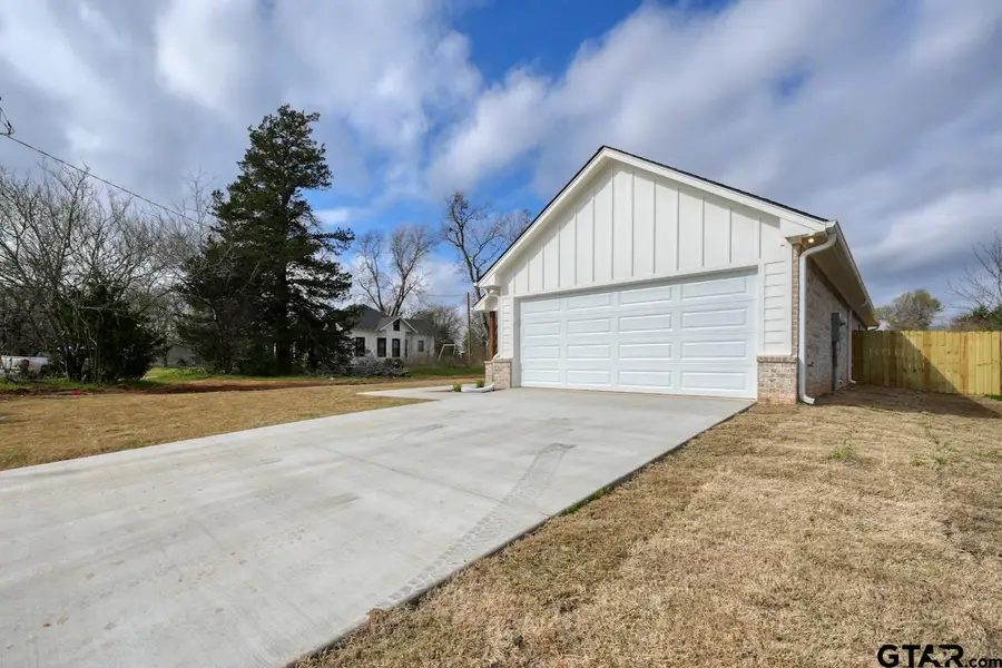 310 Bradford, Arp, TX 75750 - #3