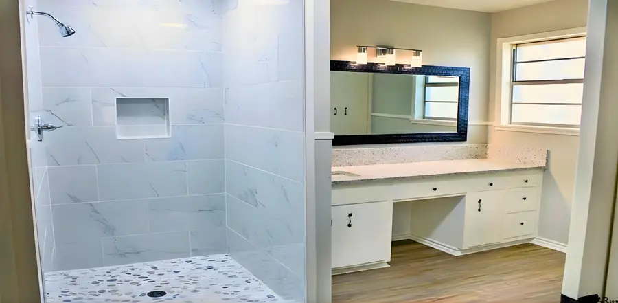 1307 E Main Street, Whitehouse, TX 75791 - #2