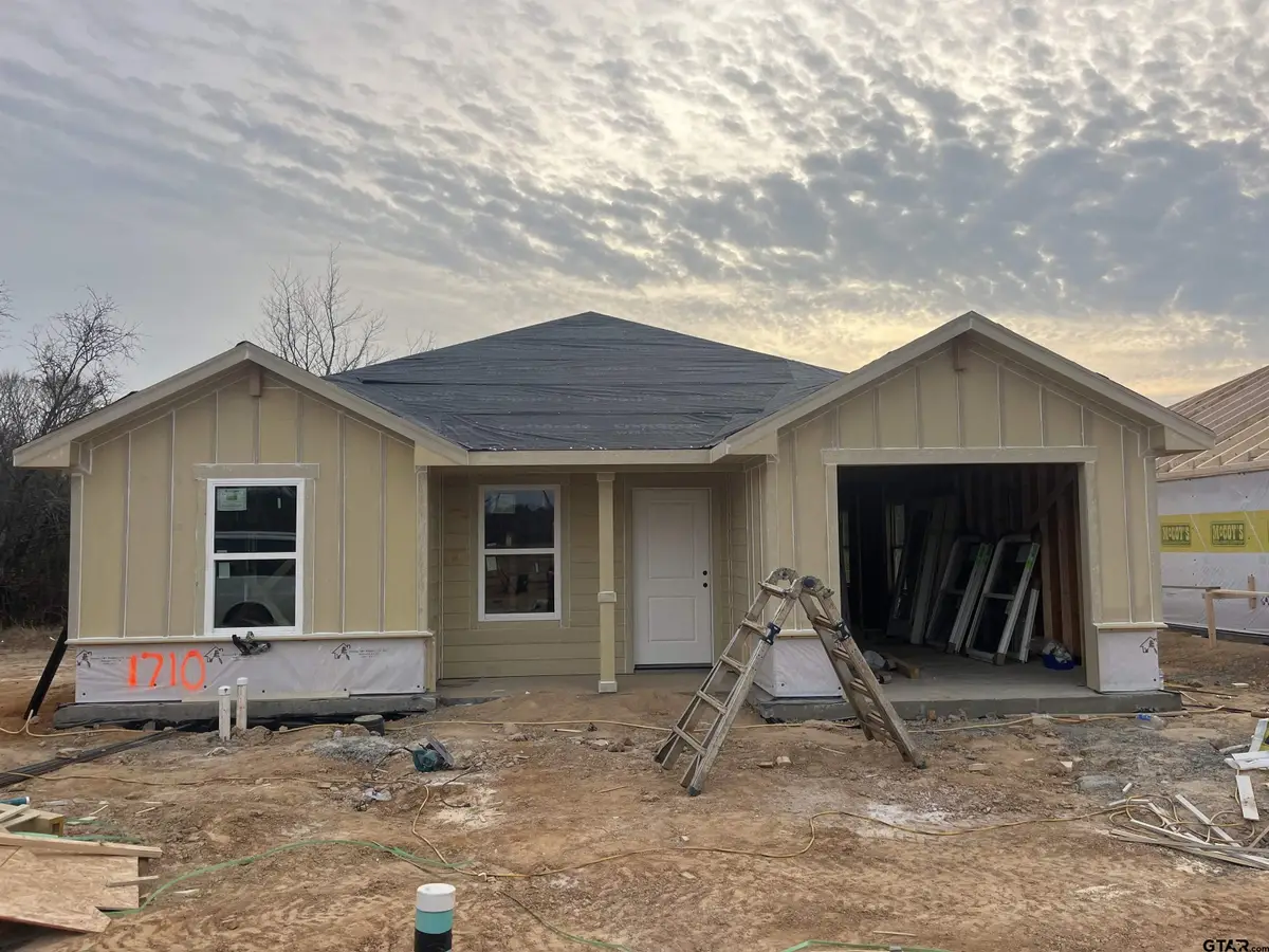 1710 Meadows Lane, Whitehouse, TX 75791 - #1
