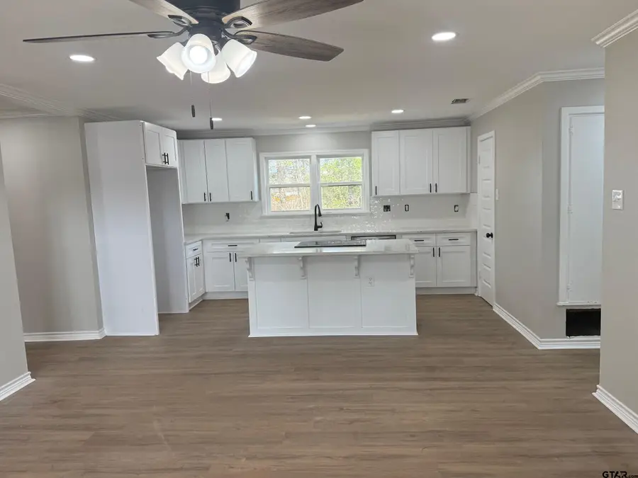 11447 E HWY 64 E, Tyler, TX 75707 - #2