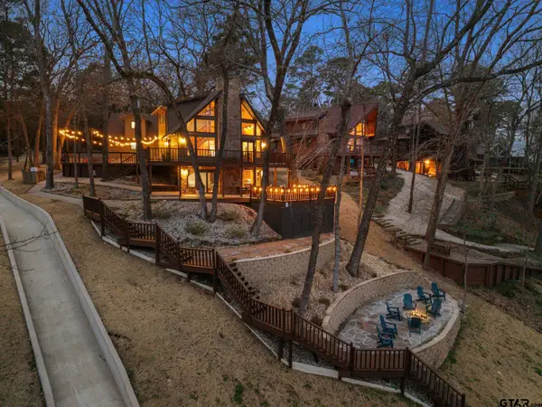 345 E El Dorado Dr, Scroggins, TX 75480