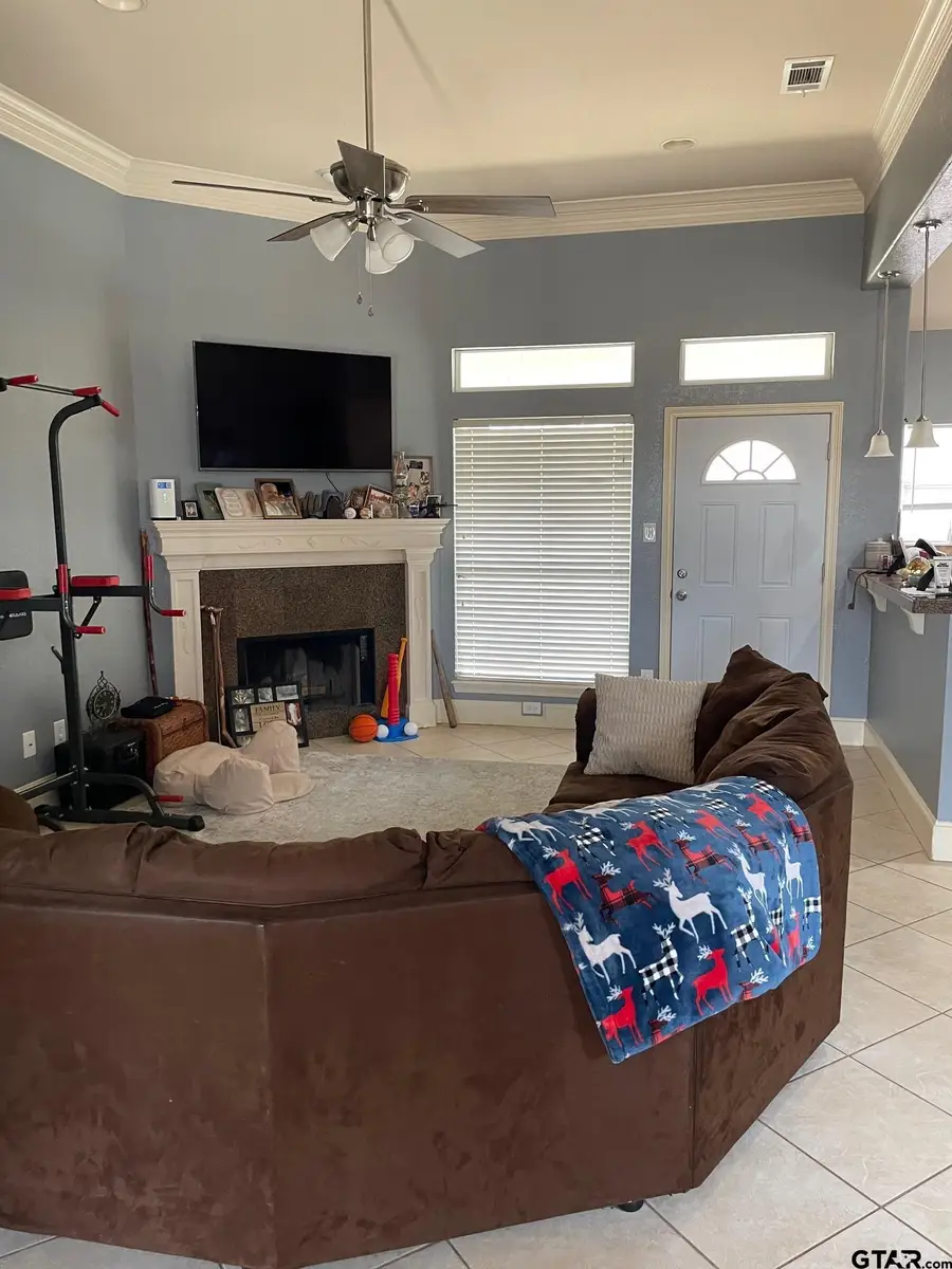 2136 Haverhill, Tyler, TX 75707 - #3