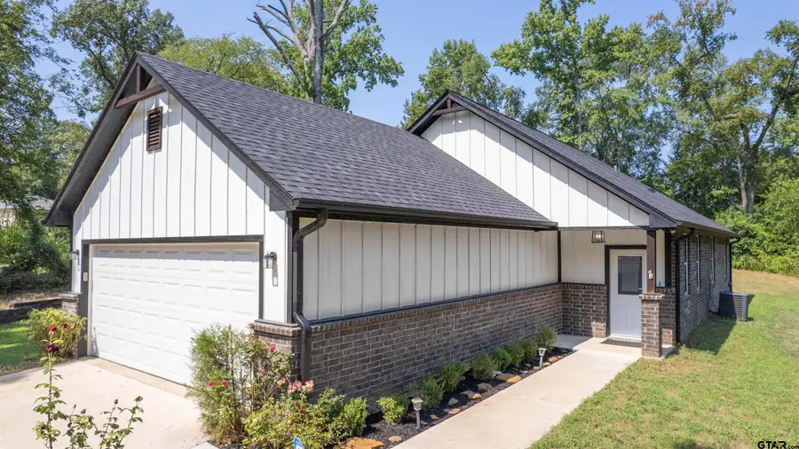 9710 W Lakeshore Dr, Tyler, TX 75709 - #2