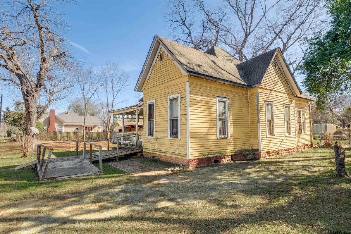 816 Louisiana St., Palestine, TX 75801 - #1