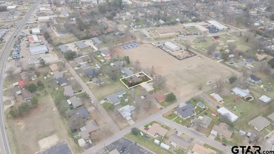 508 Helena St, Winnsboro, TX 75494 - #2