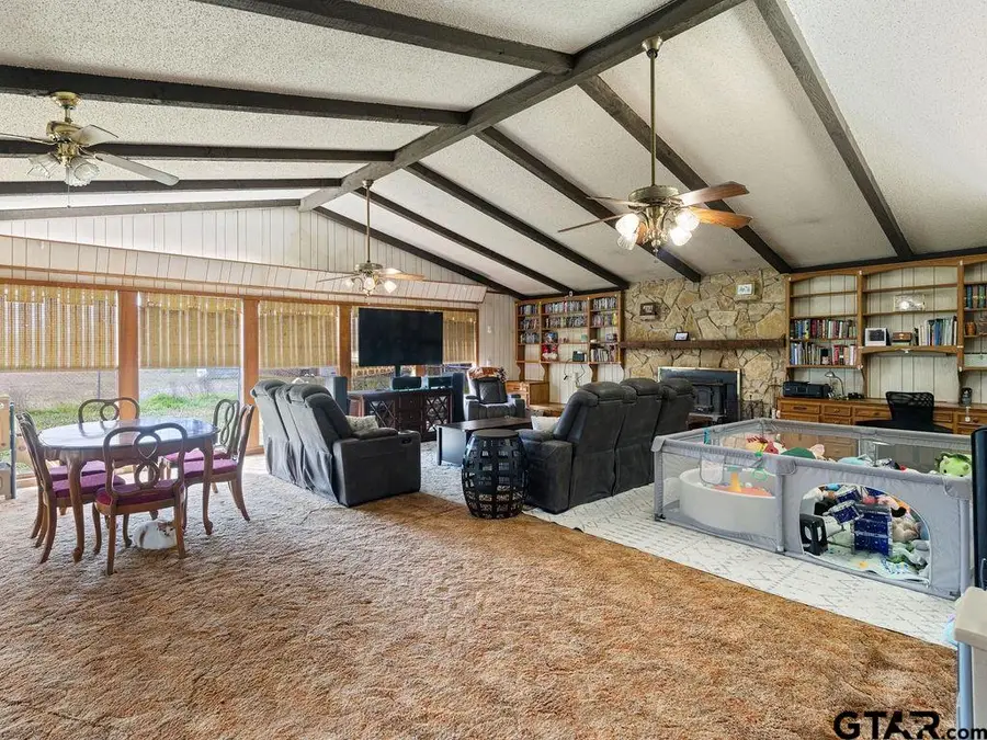 508 Helena St, Winnsboro, TX 75494 - #3