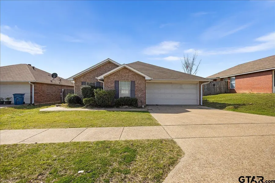 1112 Woodlands Park Drive, Lindale, TX 75771 - #2