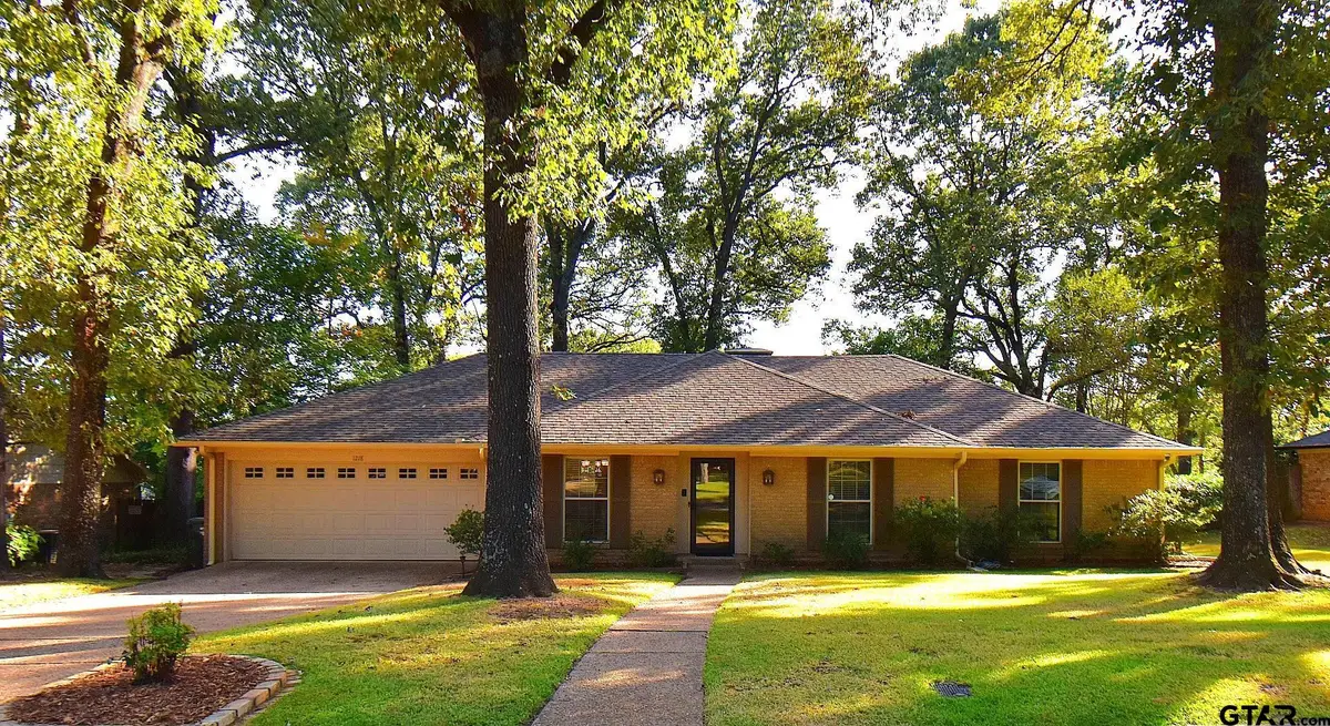 1218 Kingsbury Rd, Tyler, TX 75701 - #1