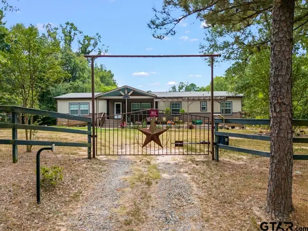 3012 Elysian Fields Avenue, Marshall, TX 75672