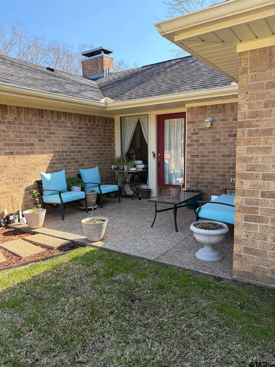 406 Dublin Ave, Tyler, TX 75703 - #2