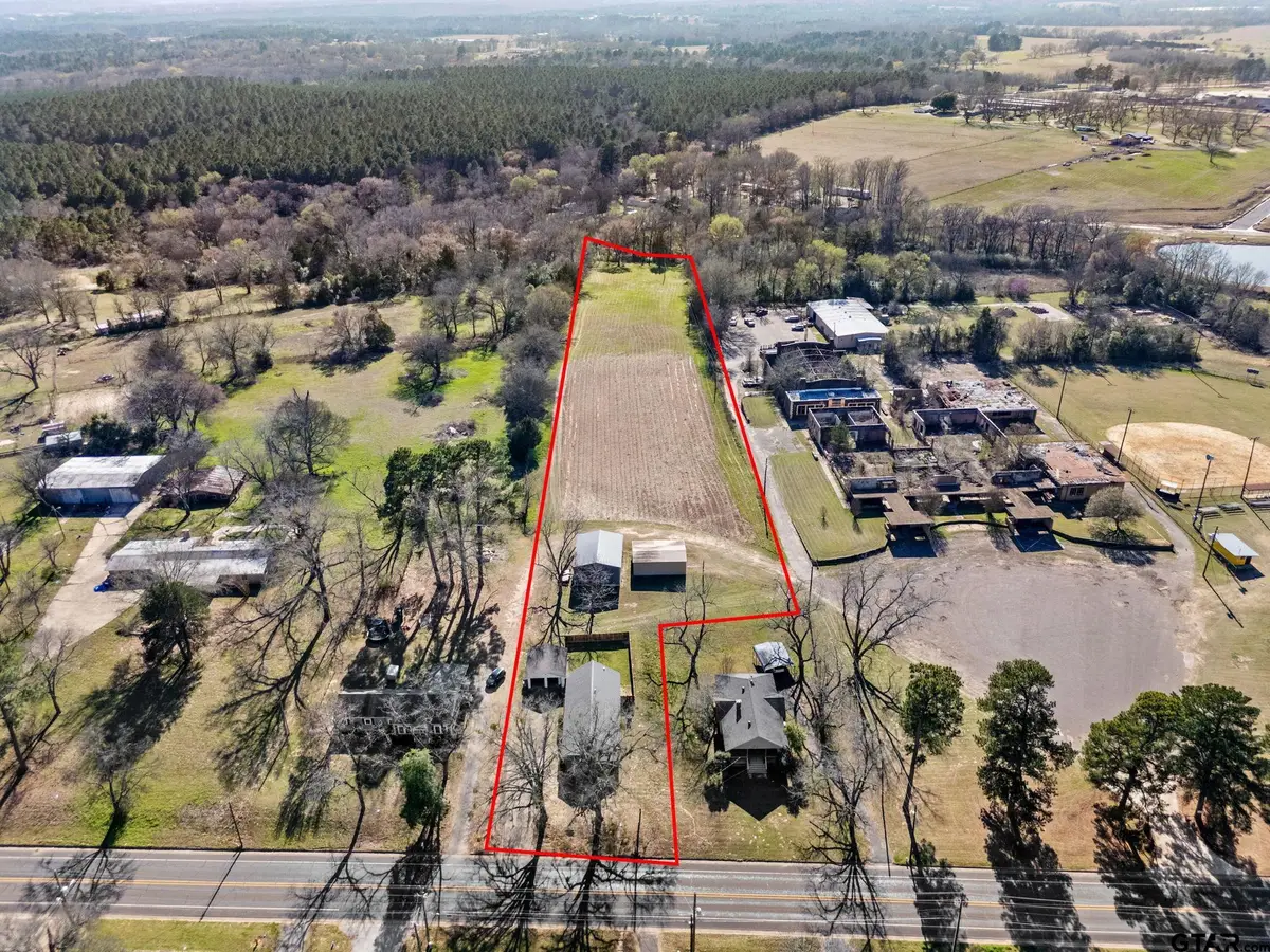 605 Dallas St., Winona, TX 75792 - #1