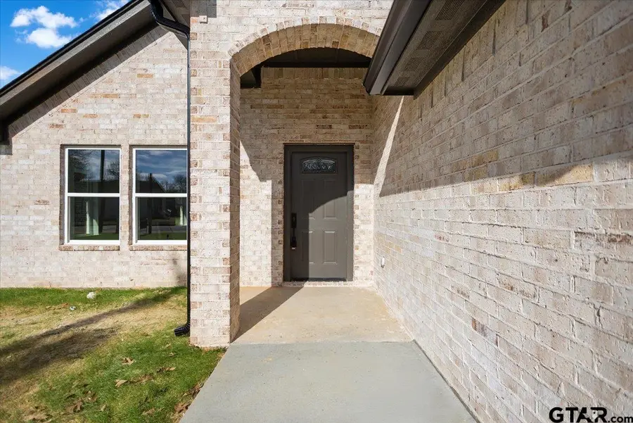 427 W. Harmony St., Tyler, TX 75702 - #3