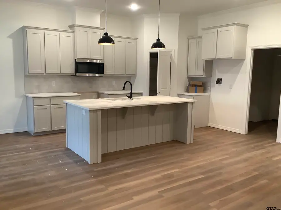 7883 Greenhill Drive, Tyler, TX 75703 - #2