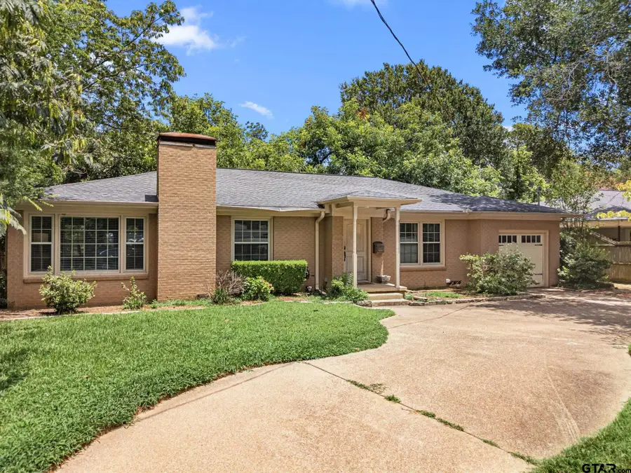 2026 S Wall Avenue, Tyler, TX 75701 - #2