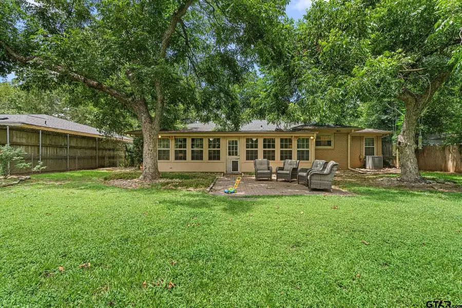 2026 S Wall Avenue, Tyler, TX 75701 - #3