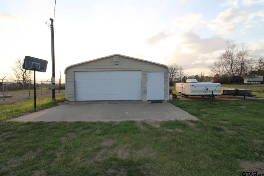 5975 N Hwy 271, Mount Pleasant, TX 75455 - #3