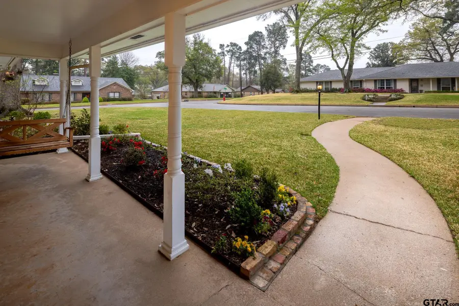 601 Windsor Pl, Tyler, TX 75701 - #3