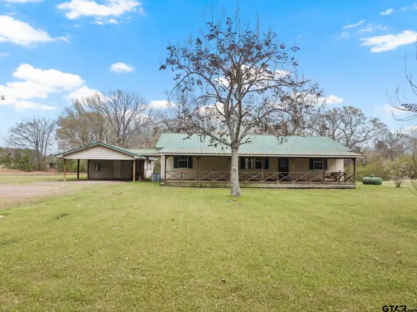 368 County Road 3360, Cookville, TX 75558