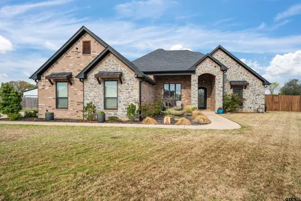 21562 Castle Rock Cir, Bullard, TX 75757