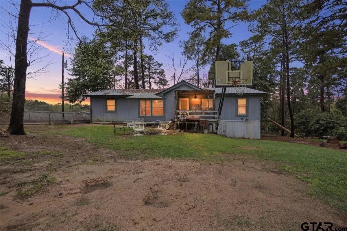 21133 Oak Drive, Larue, TX 75770 - #1