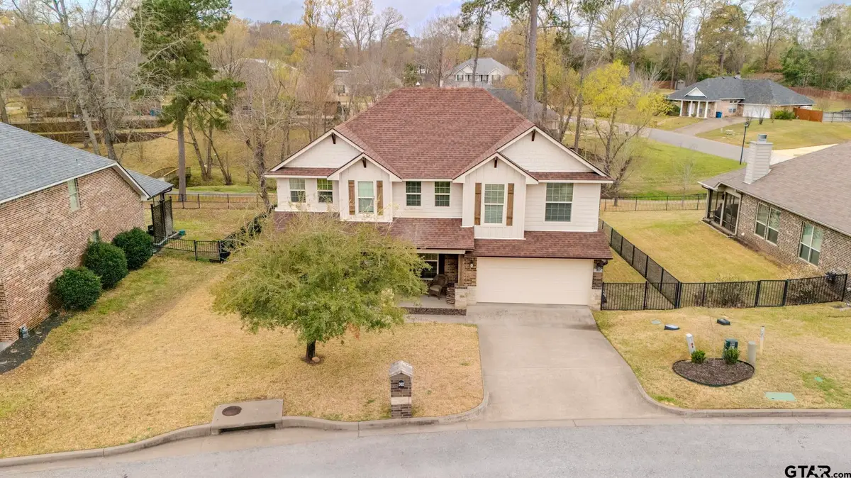 302 Parkview CT, Whitehouse, TX 75791 - #1